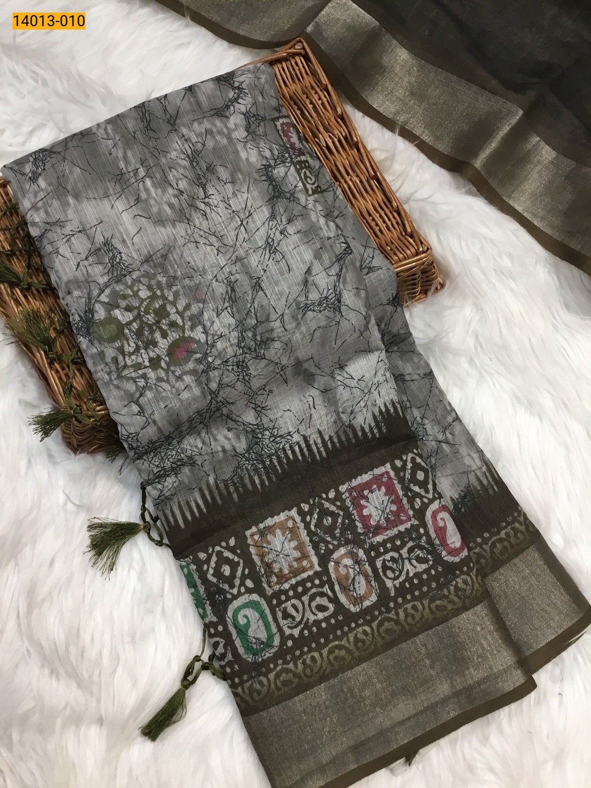 Gray With Green Linen Cotton Saree