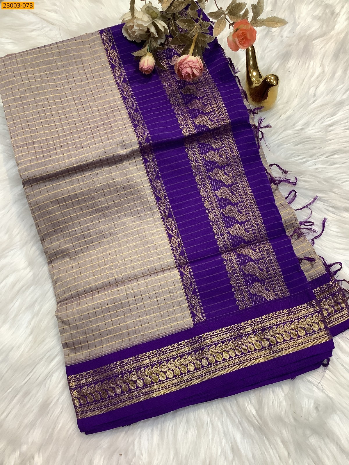 Gray Kalyani Cotton checked Sarees