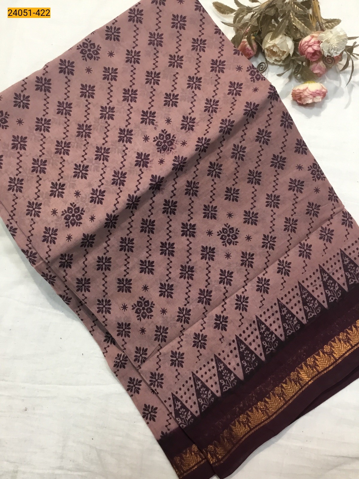 Onion Pink With Brown Sungudi Cotton Printed Saree