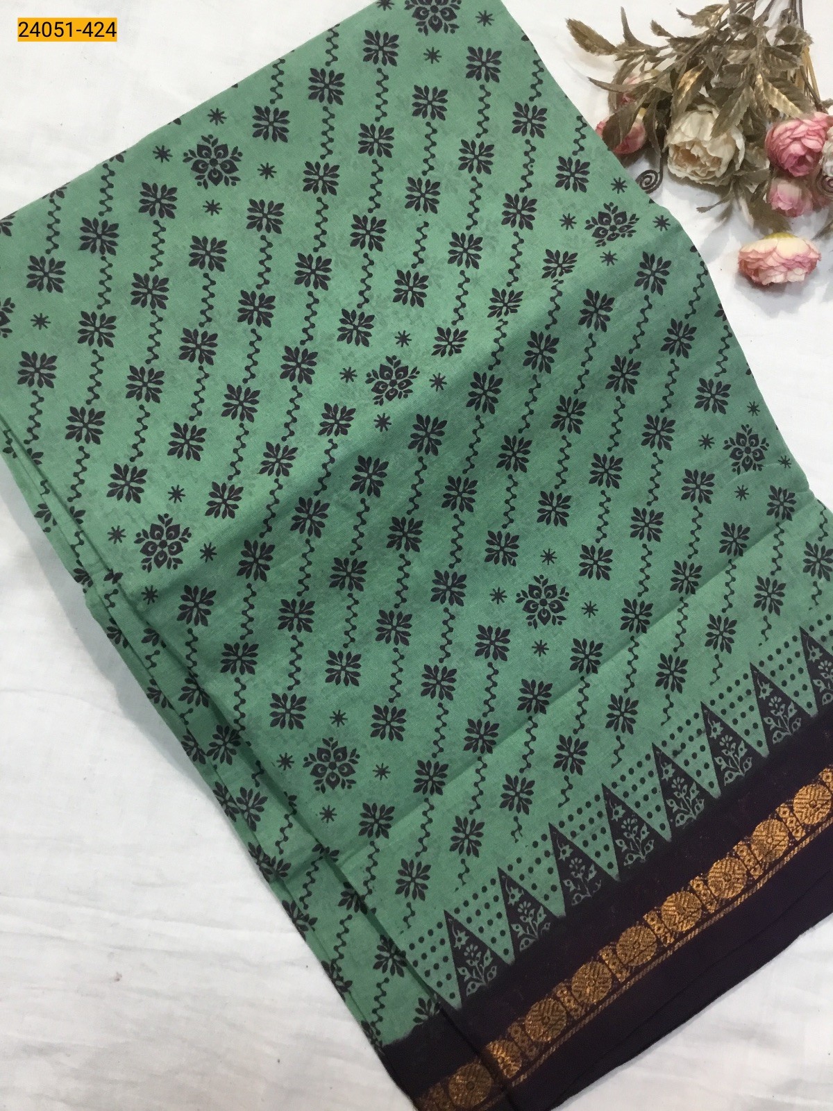 Green With Brown Sungudi Cotton Printed Saree