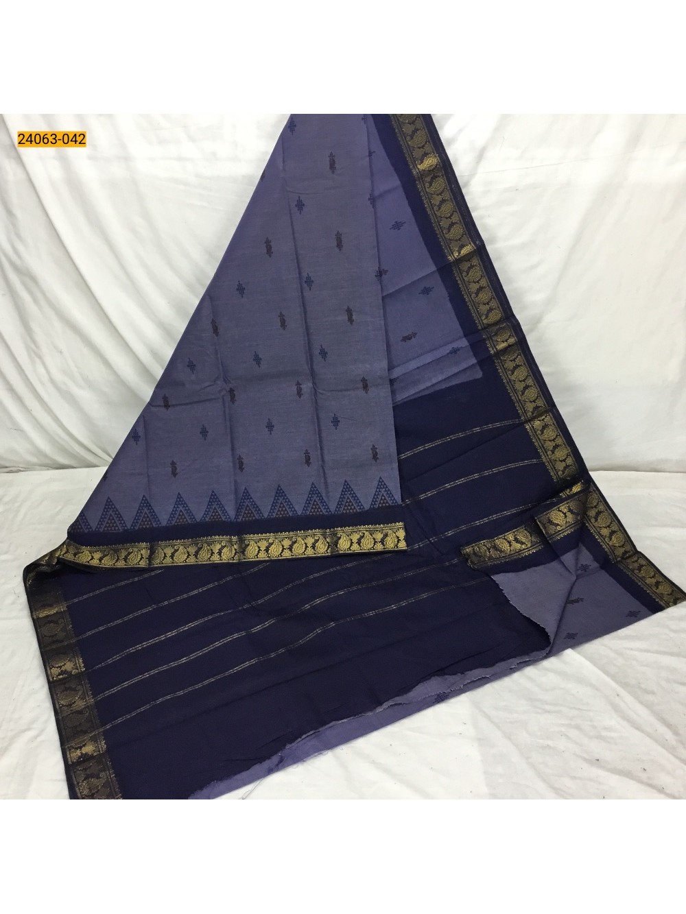 Blue Tirupur Dyed Printed Cotton Saree Blue Tirupur Dyed Printed Cotton Saree