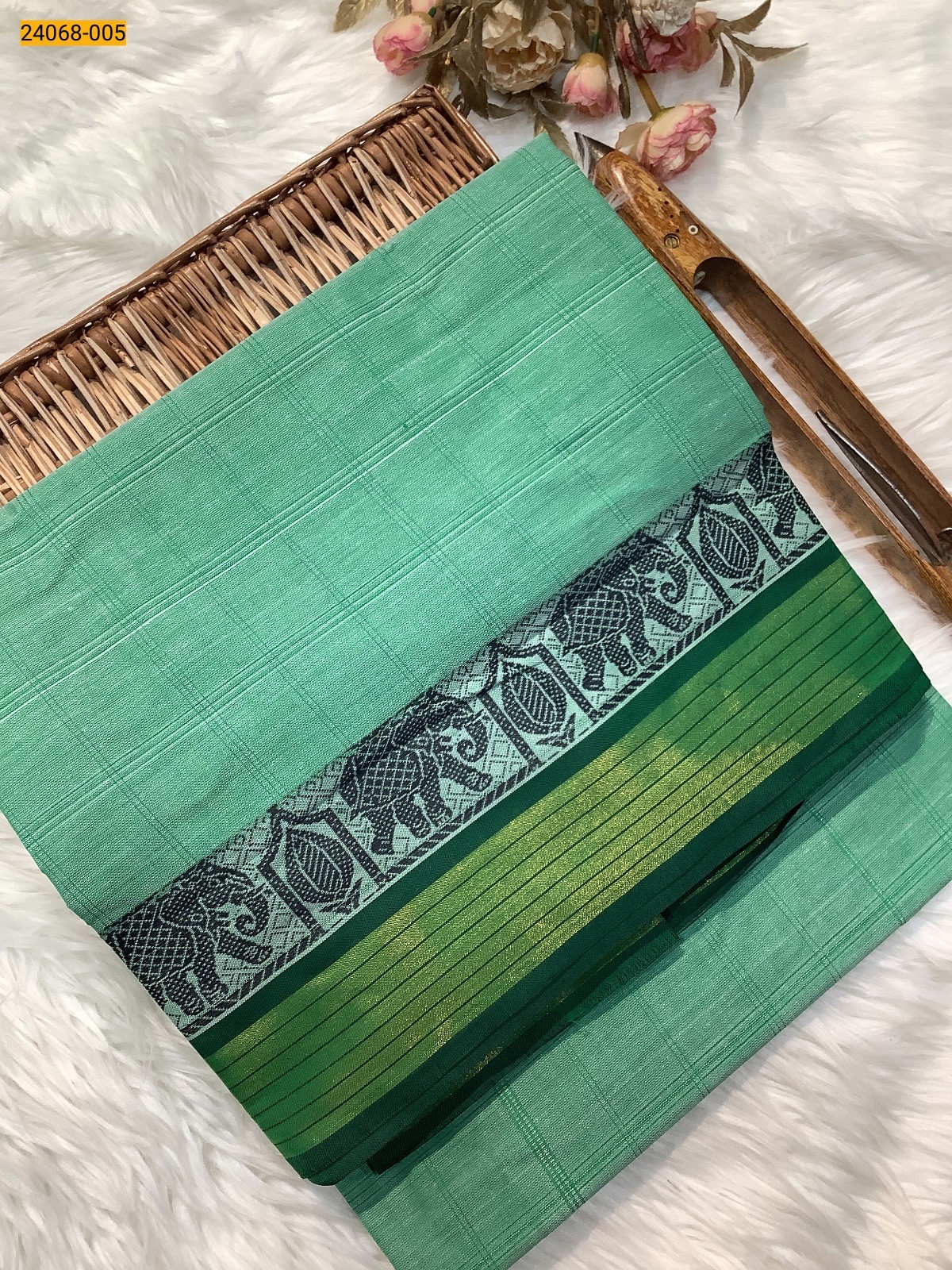 Green Fancy Blended Cotton Saree