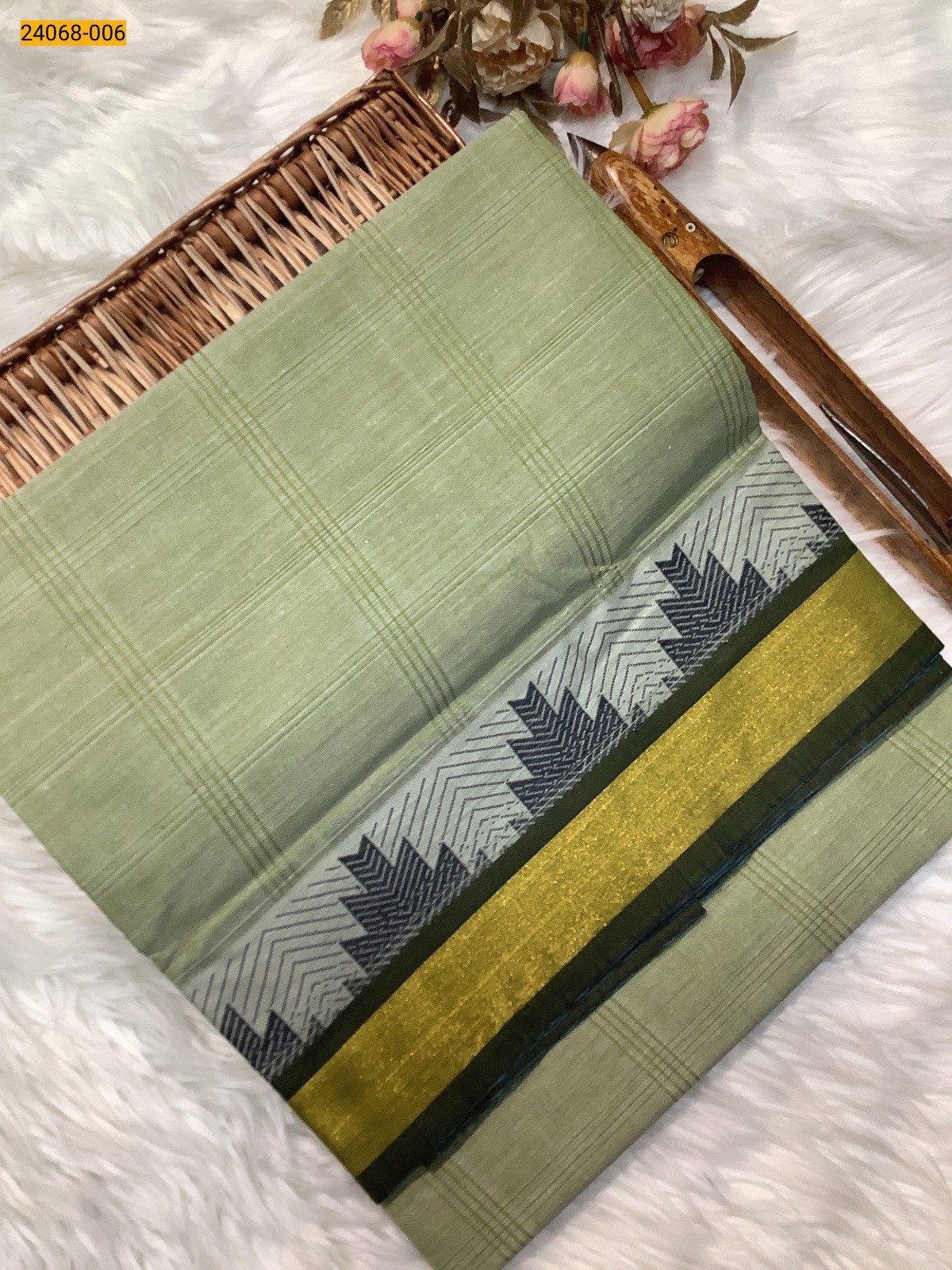 Pista Green Fancy Blended Cotton Saree