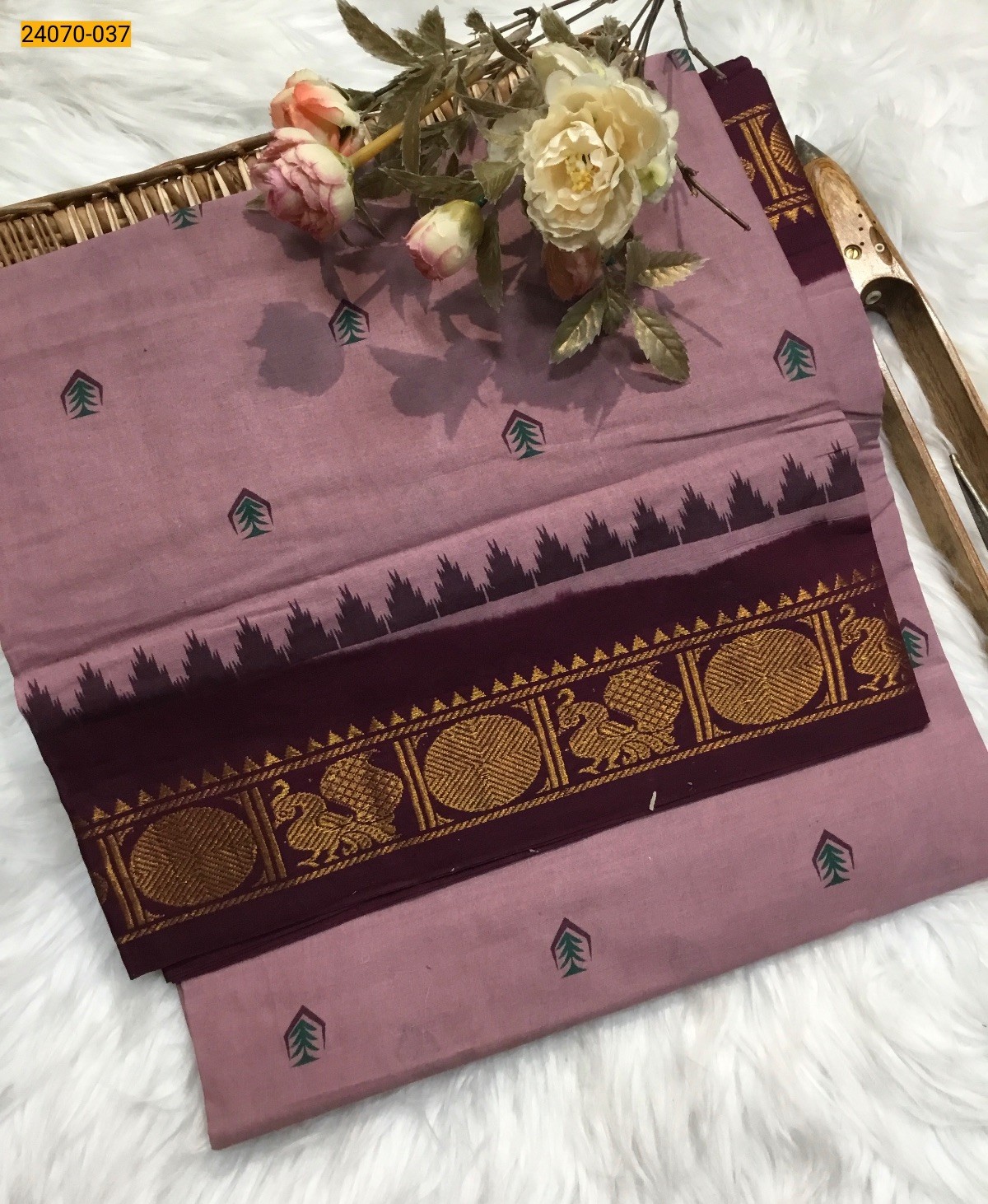 Onion pink Sungudi Pure Cotton Saree