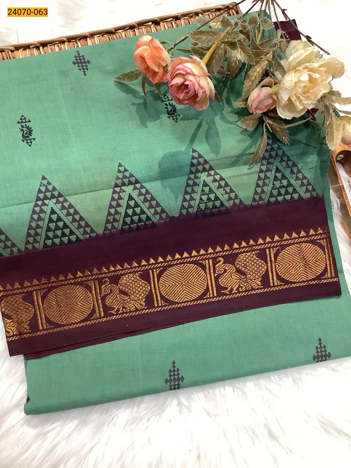 Dark Green Sungudi Pure Cotton Saree