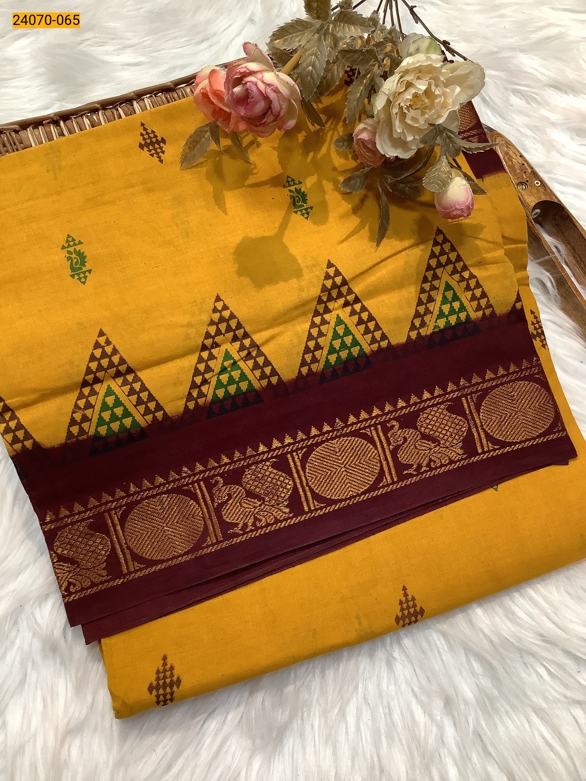 Yellow Sungudi Pure Cotton Saree