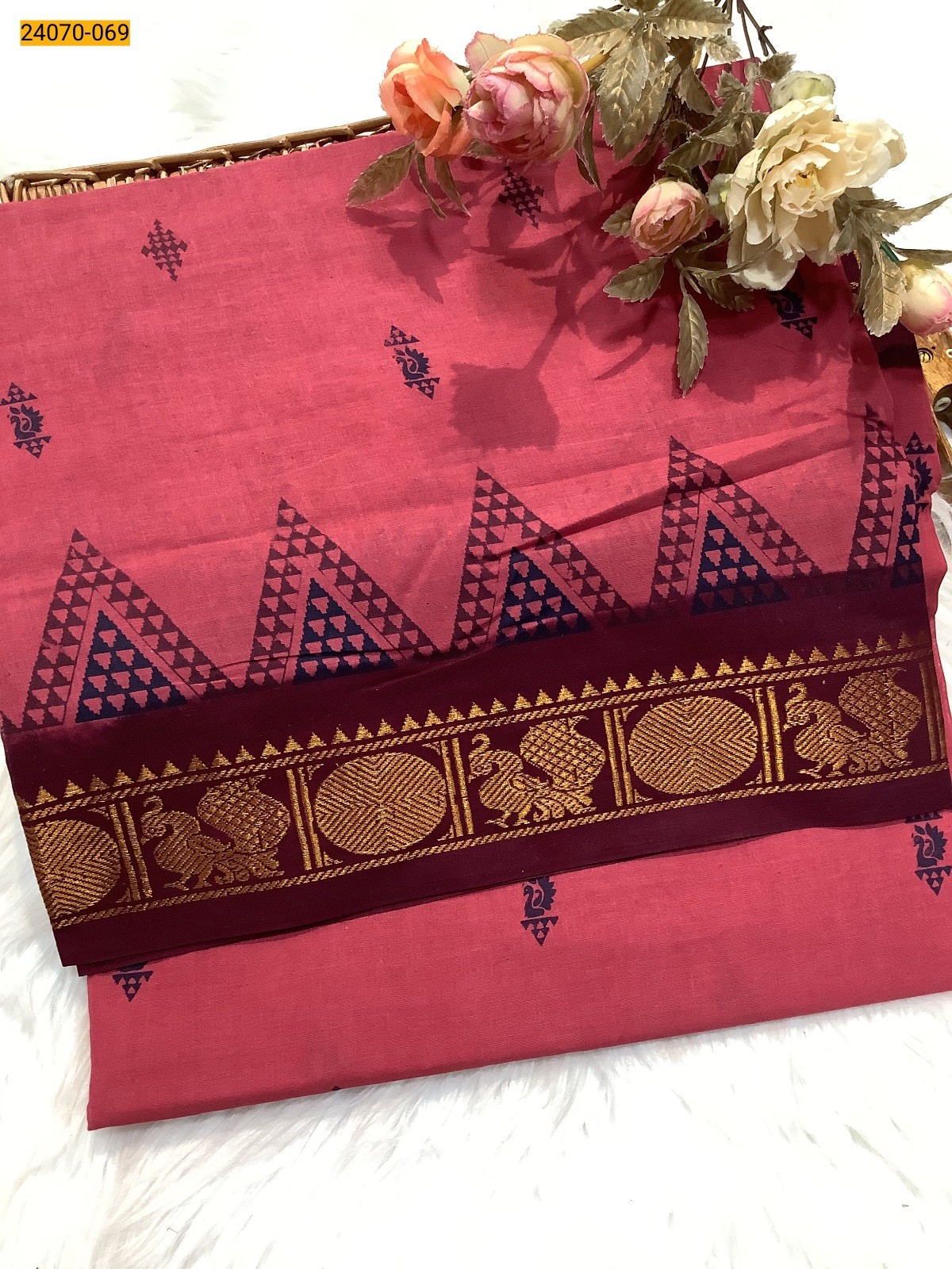 Light Green Sungudi Pure Cotton Saree