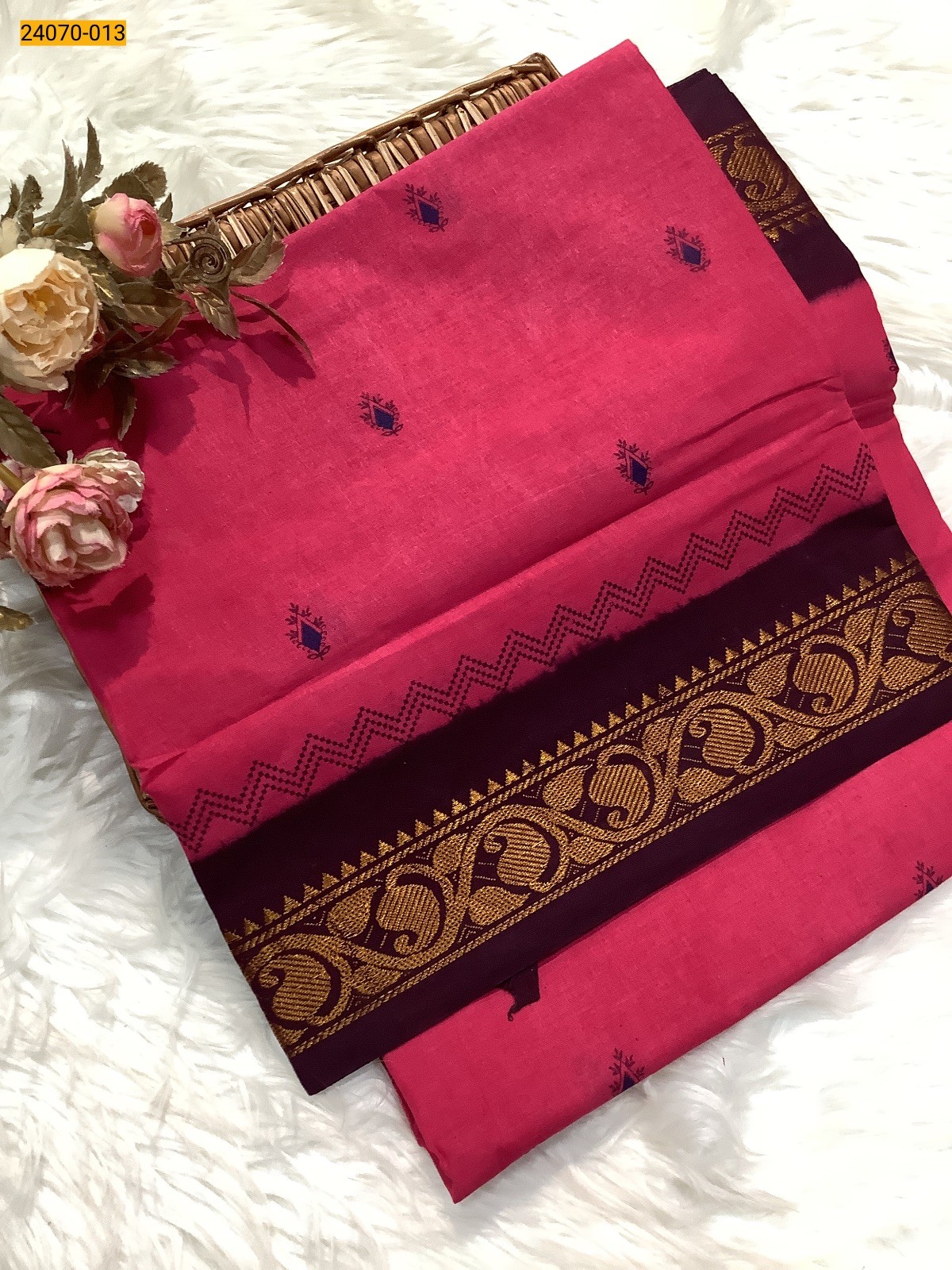 Pink Printed Sungudi Pure Cotton Saree