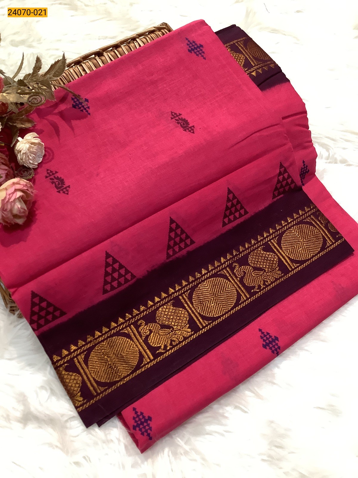 Pink Printed Sungudi Pure Cotton Saree