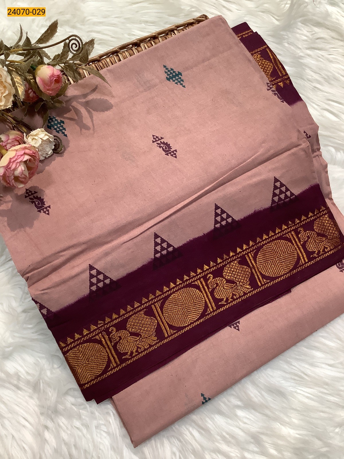 Onion Pink Printed Sungudi Pure Cotton Saree