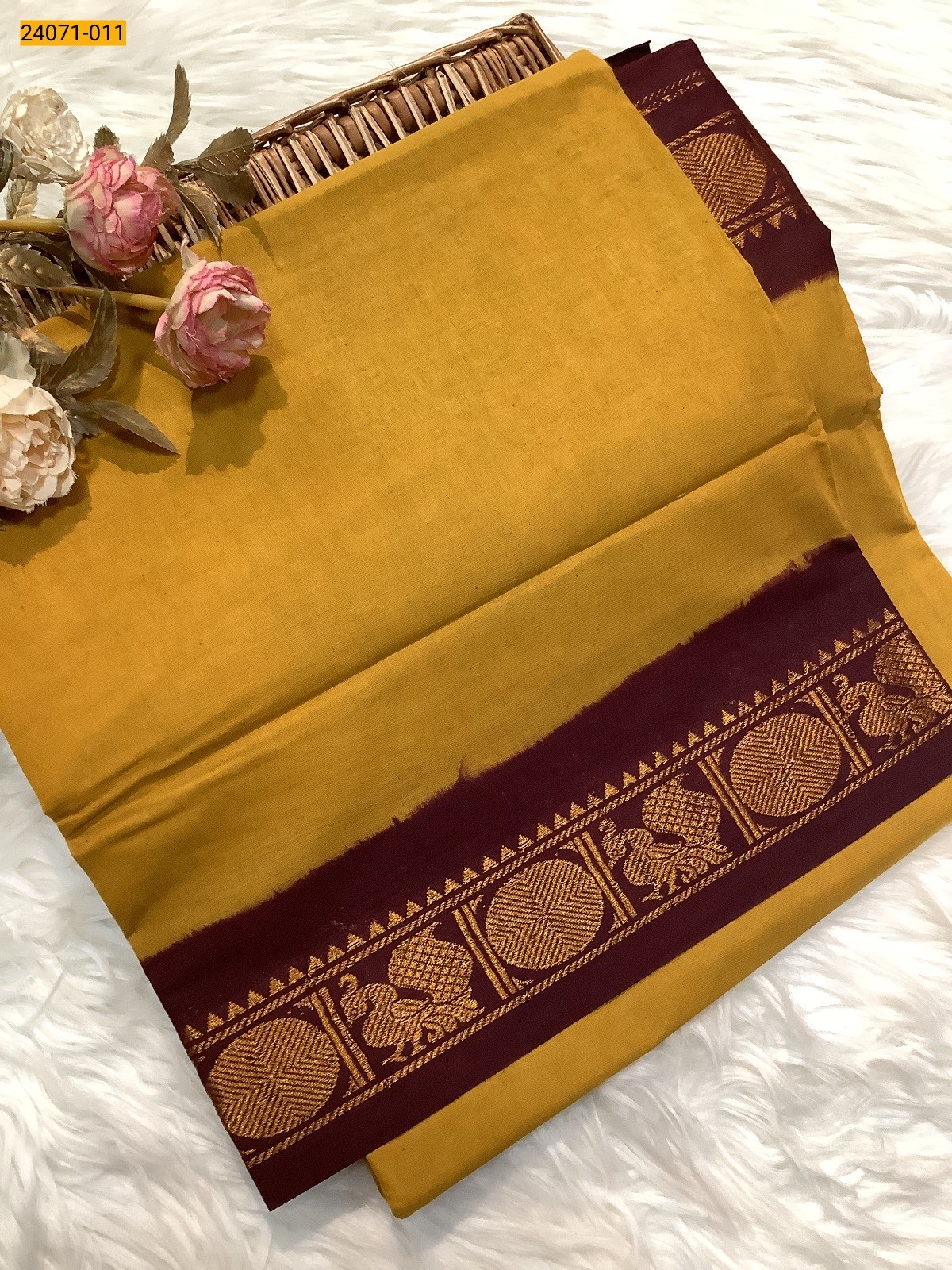 Mustard Yellow Plain Sungudi Cotton Saree