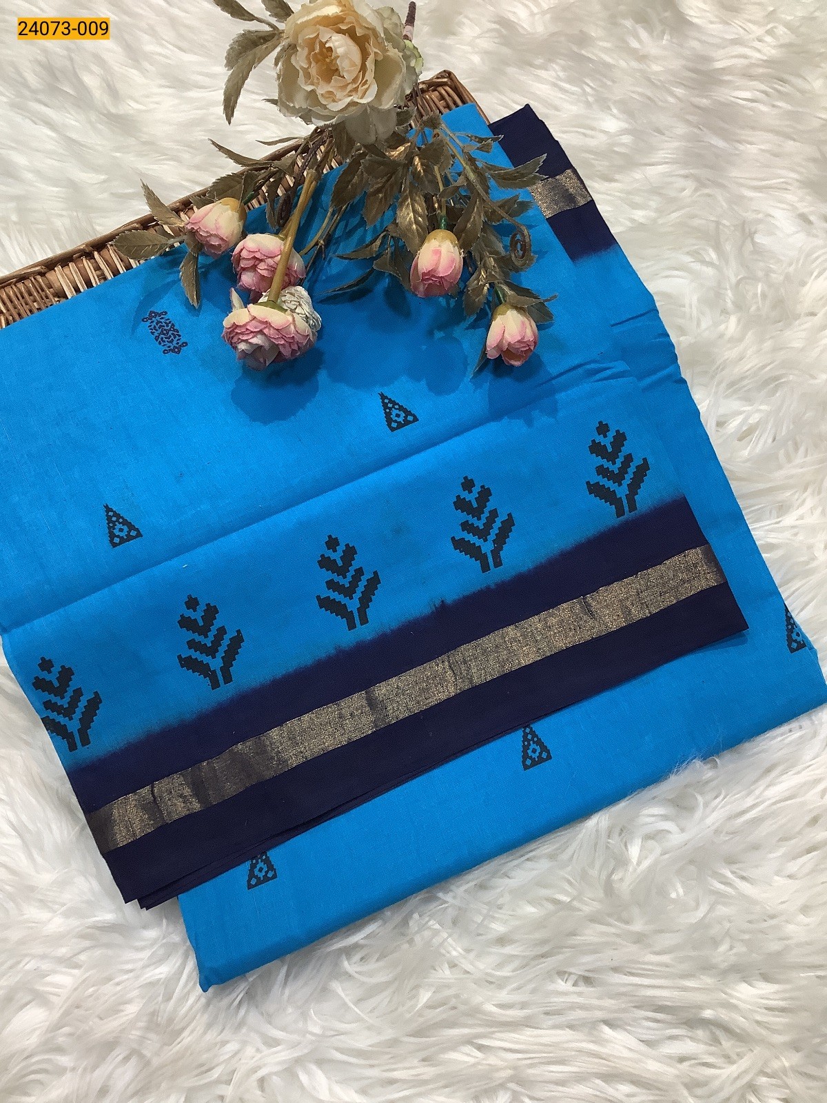 Blue Sungudi Cotton Printed Saree