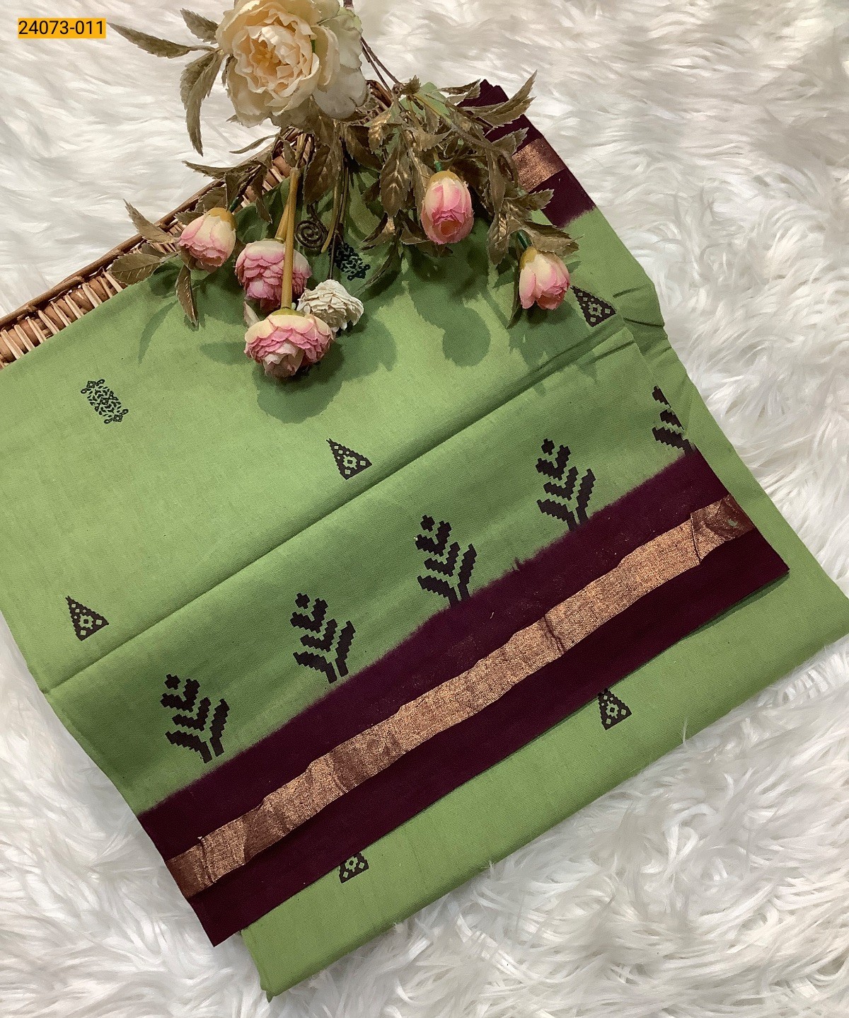 Light Green Sungudi Cotton Printed Saree