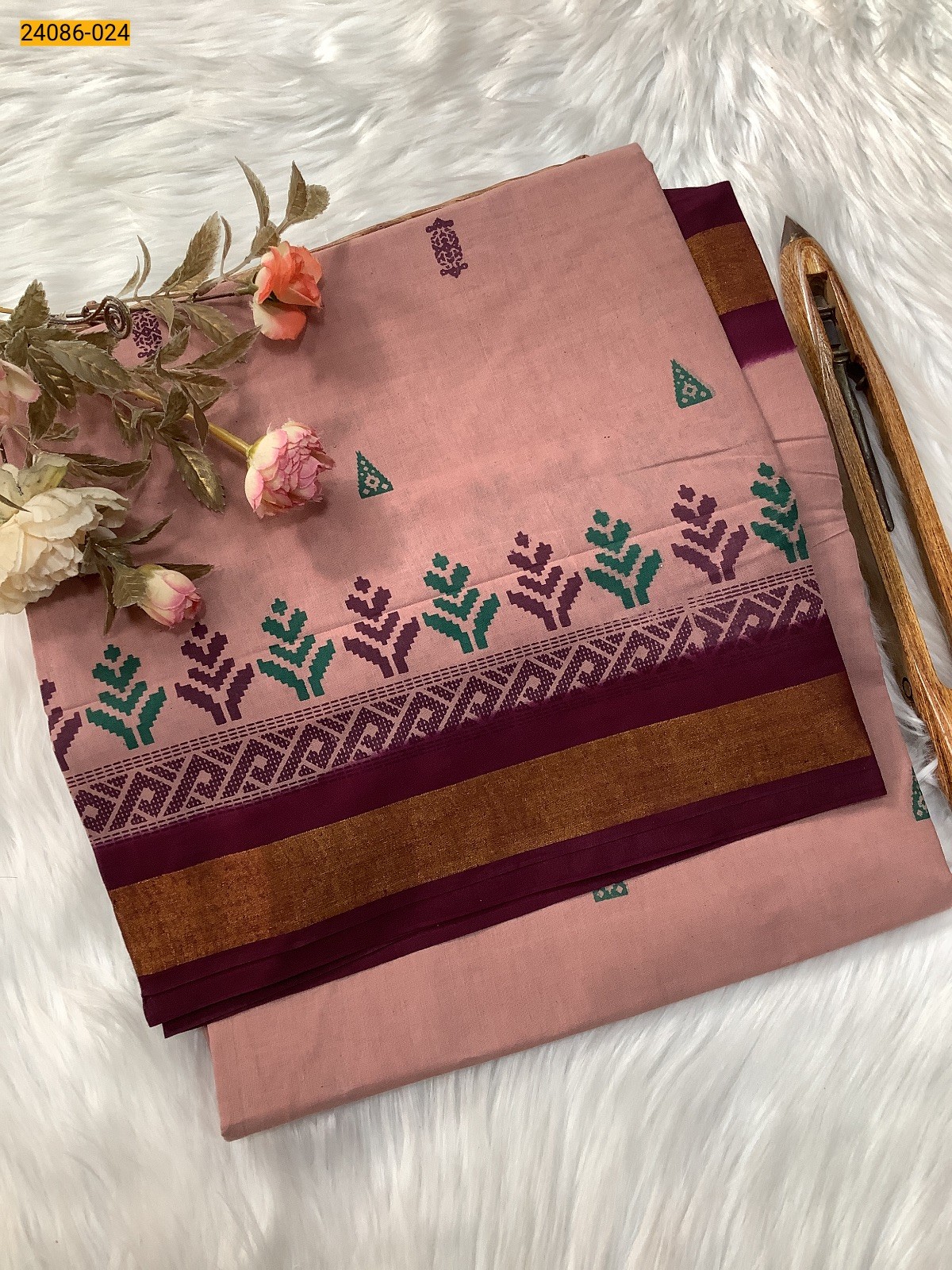 Onion Pink Cotton printed sarees