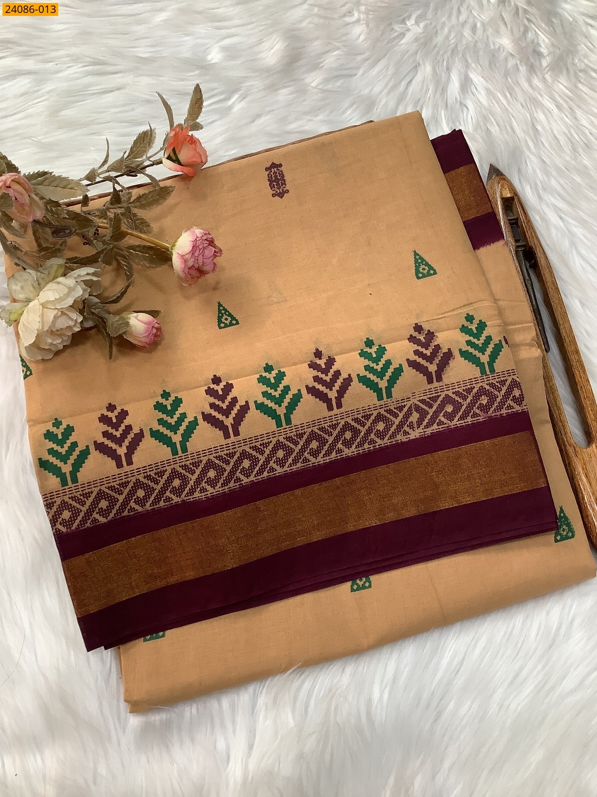 Sandal Cotton printed sarees