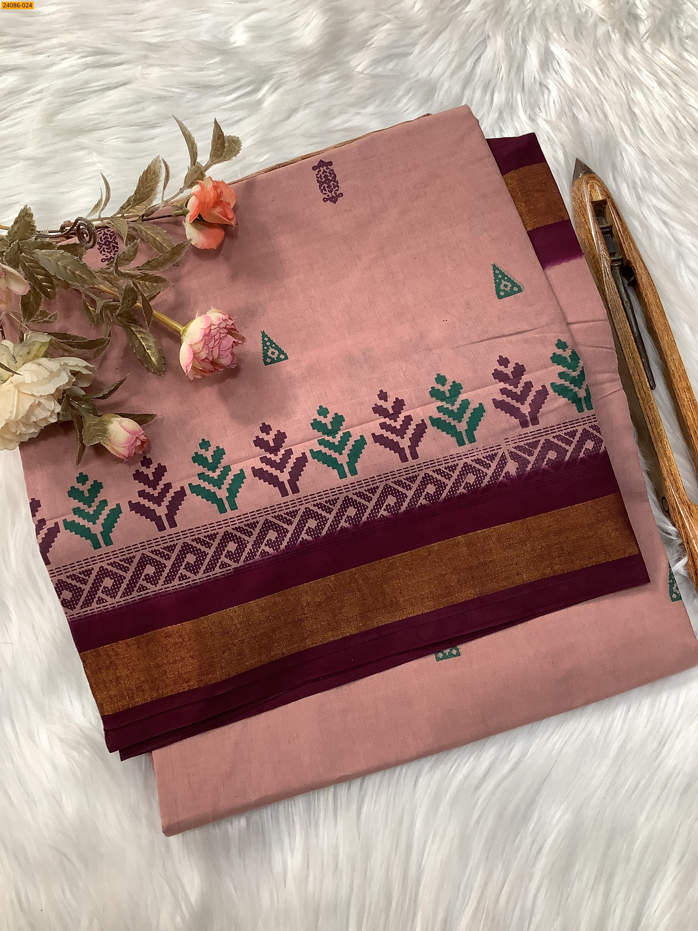 Onion Pink Tirupur Dyed Printed Cotton Saree