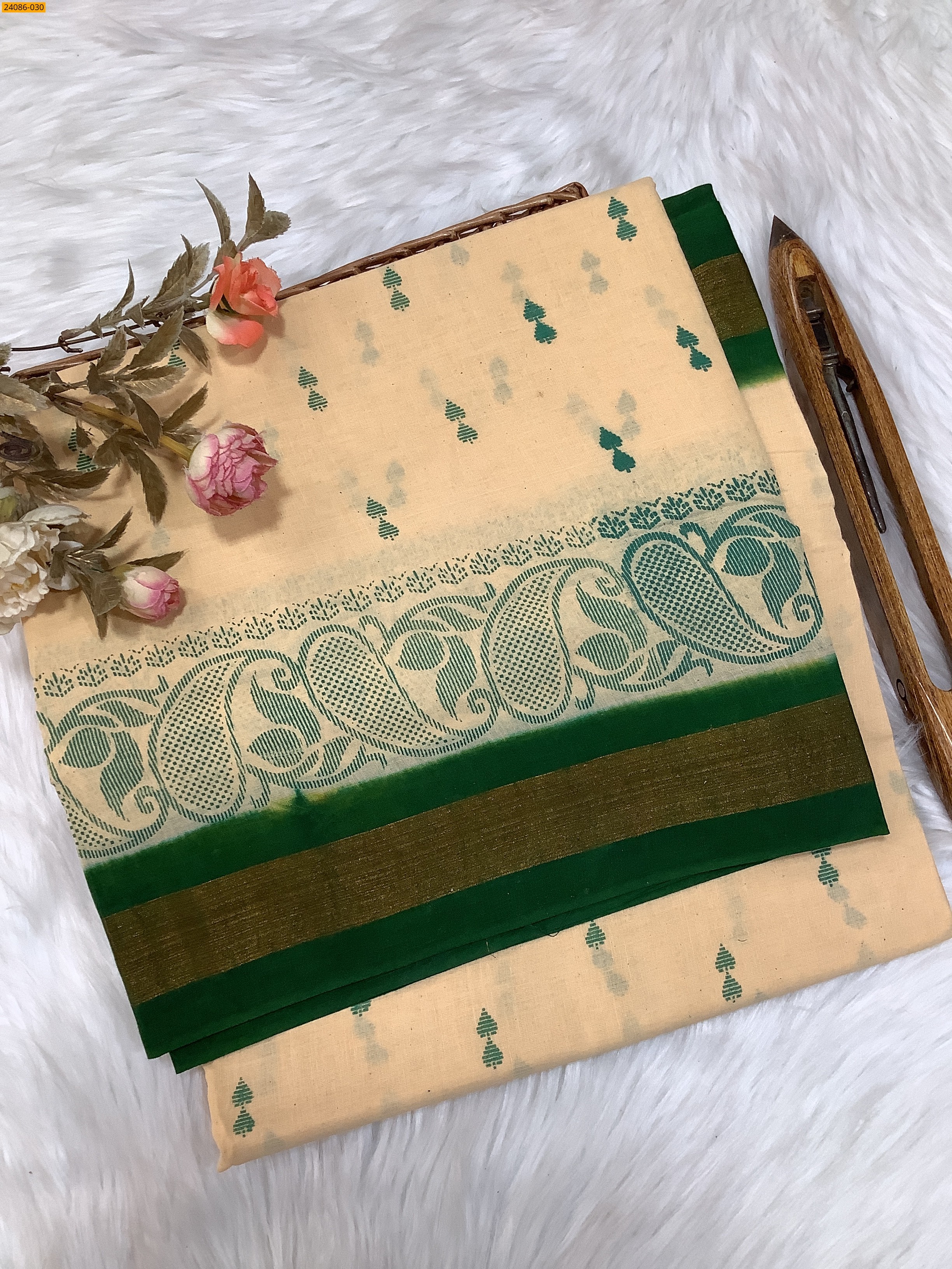 Cream Tirupur Dyed Printed Cotton Saree