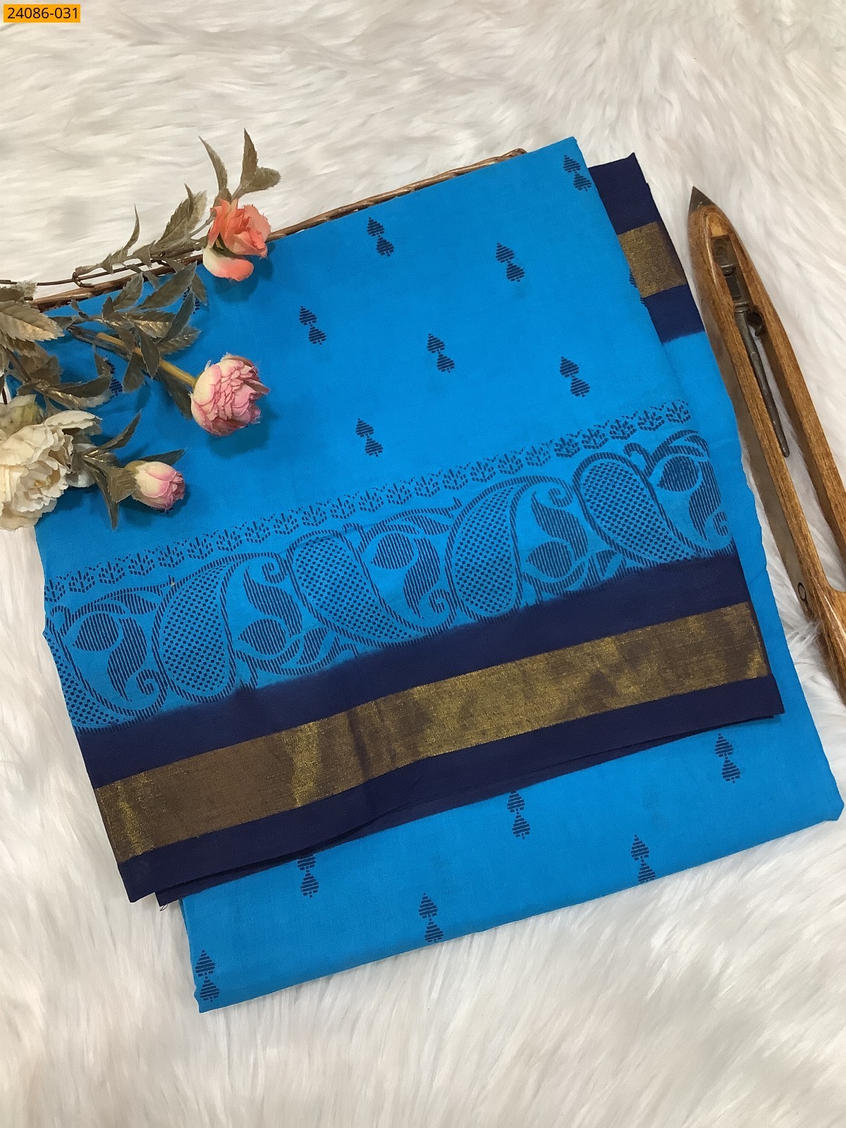 Blue Cotton printed sarees