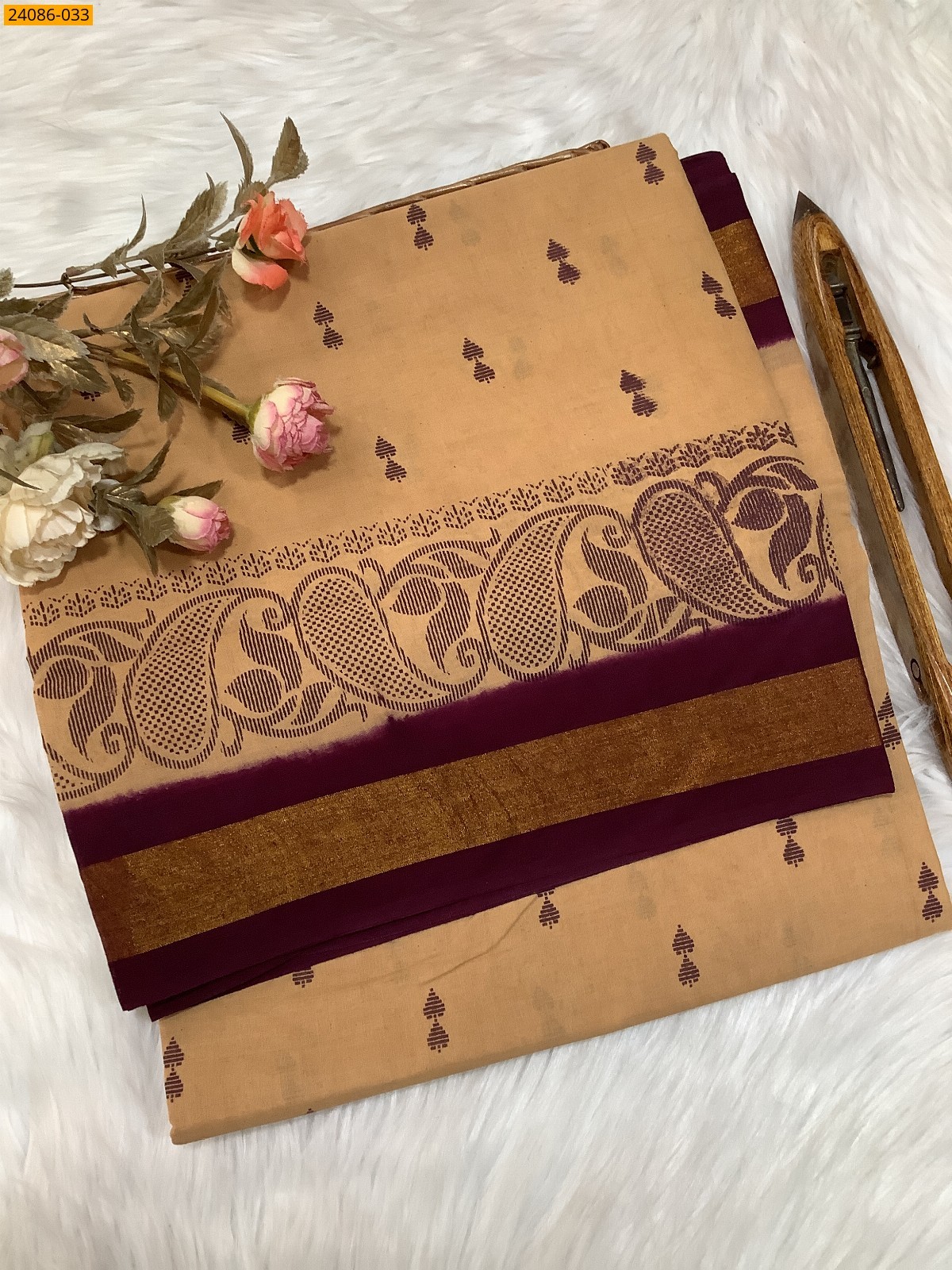 Sandal Cotton printed sarees