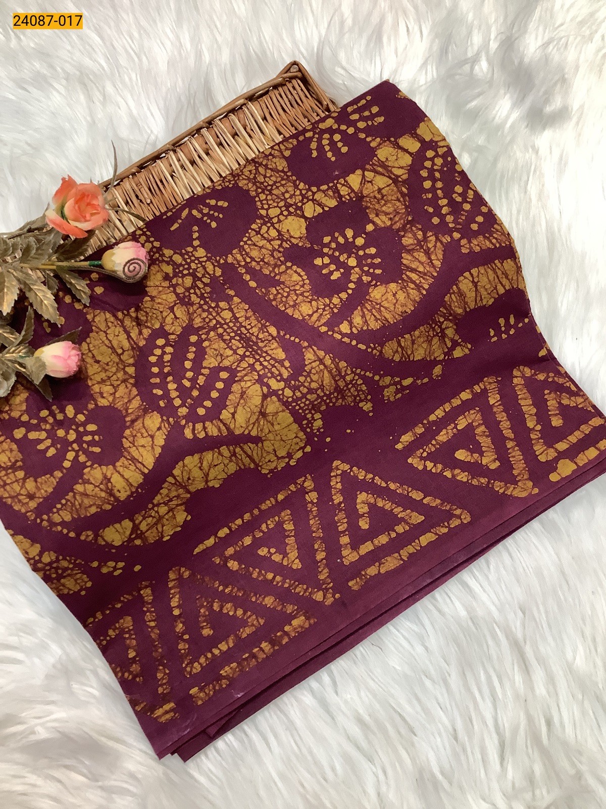 Maroon Batik Print Cotton sarees