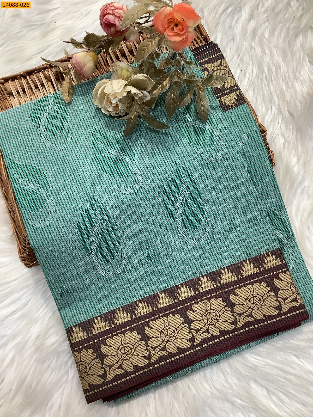 Green South Blended Emboss Cotton