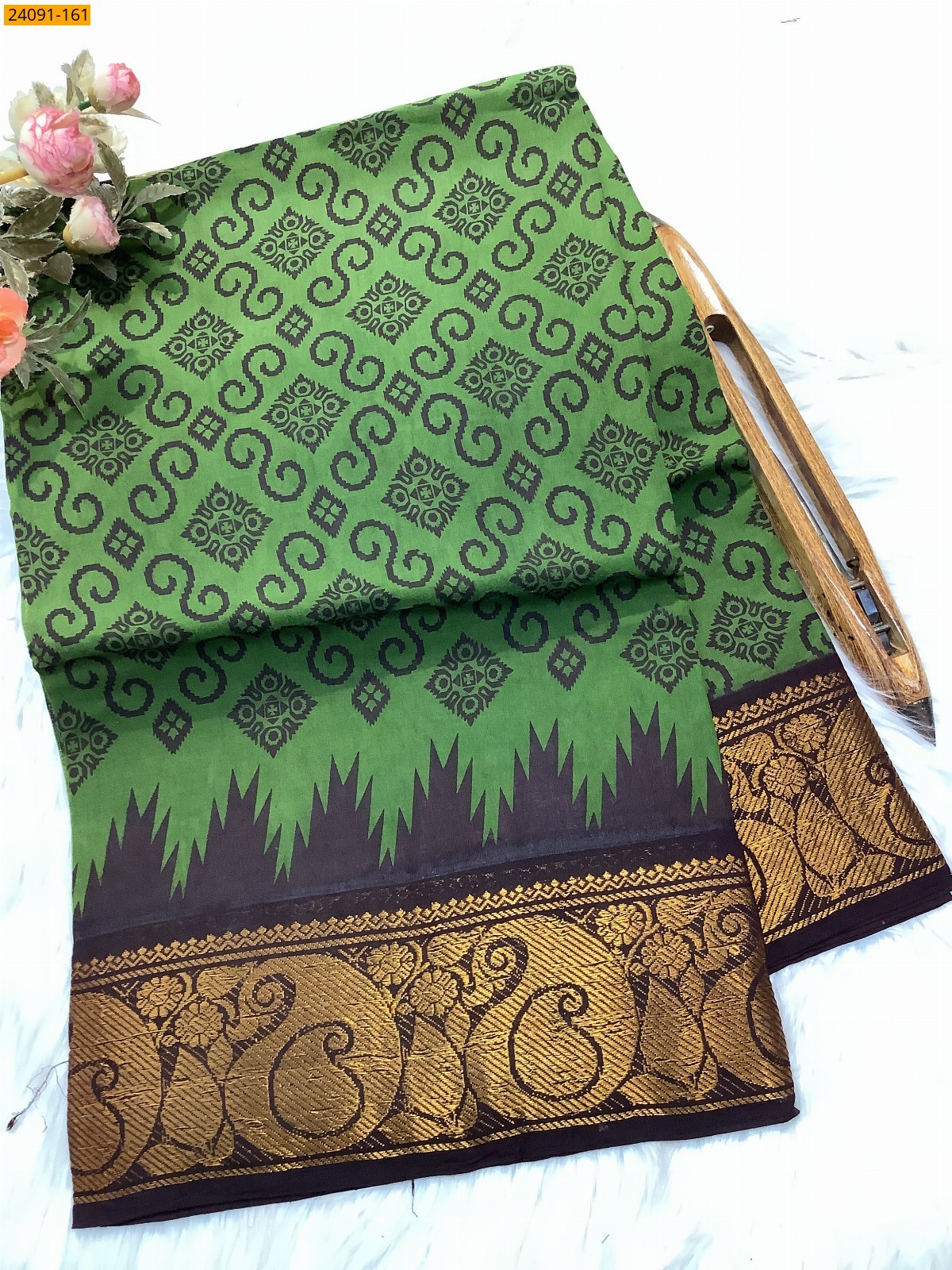 Green Sungudi cotton printed sarees