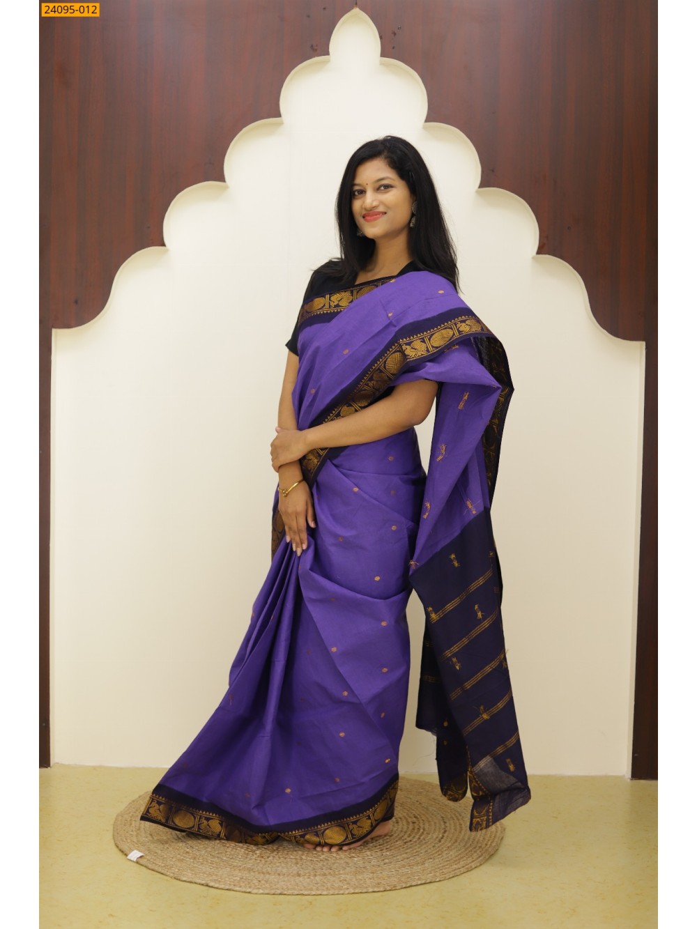 Lavander Sungudi Cotton Putta Saree Lavander Sungudi Cotton Putta Saree
