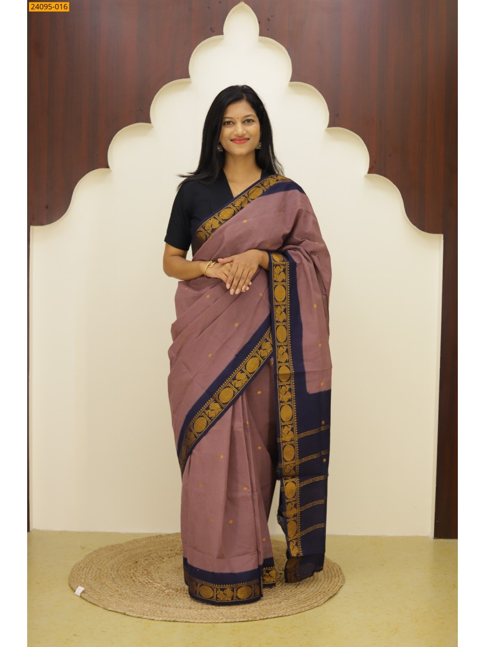 Onion Pink Sungudi Cotton Putta Saree Onion Pink Sungudi Cotton Putta Saree