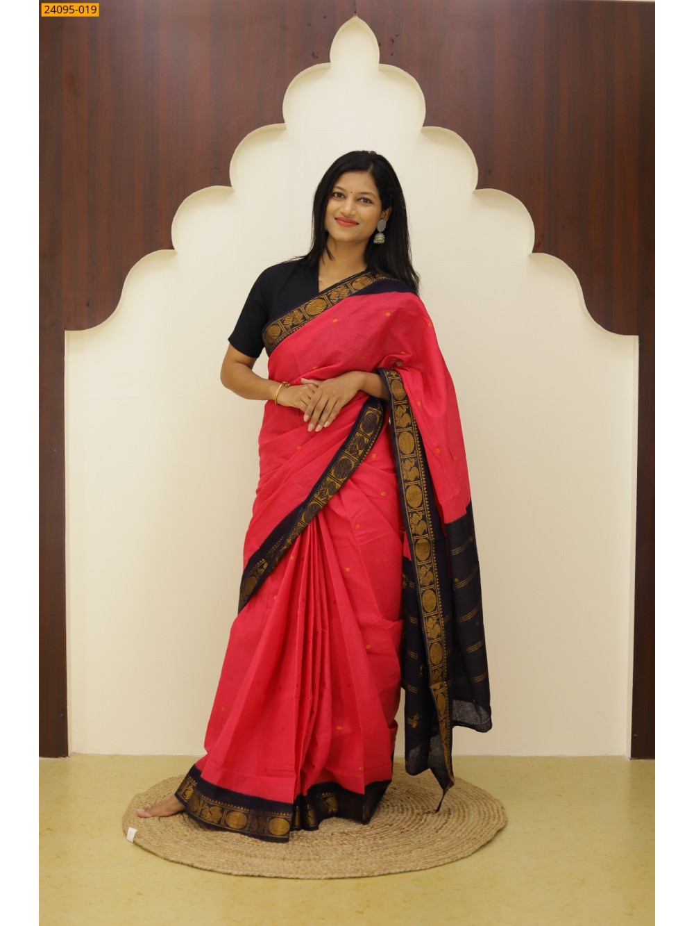 Pink Sungudi Cotton Putta Saree Pink Sungudi Cotton Putta Saree