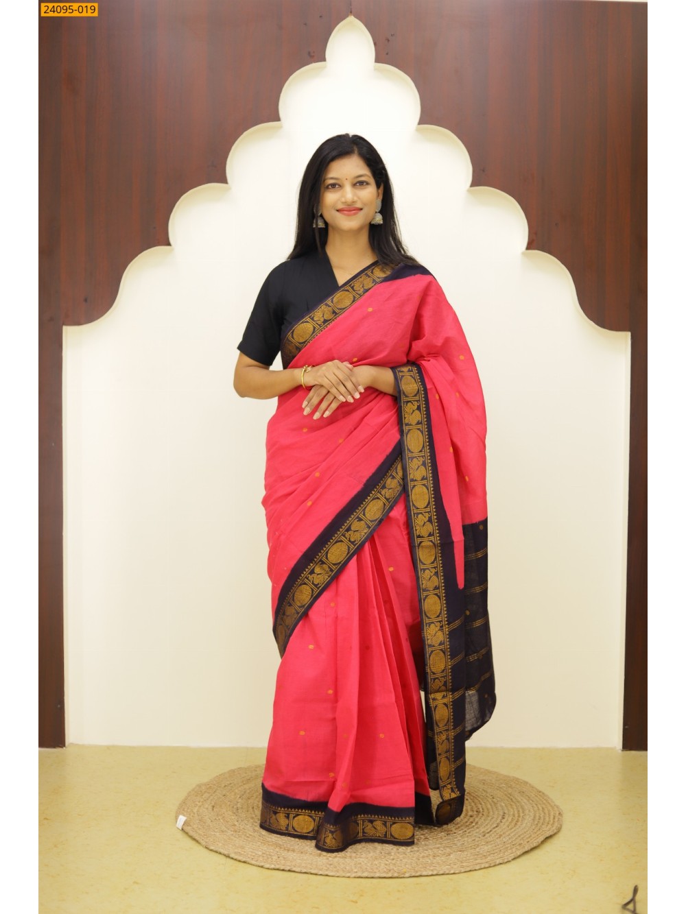 Pink Sungudi Cotton Putta Saree Pink Sungudi Cotton Putta Saree