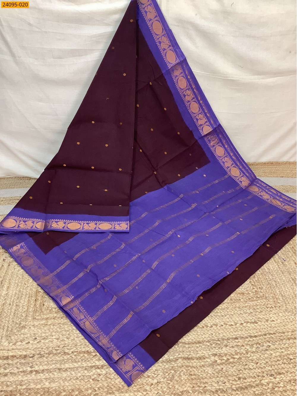 Brown Sungudi Cotton Putta Saree Brown Sungudi Cotton Putta Saree