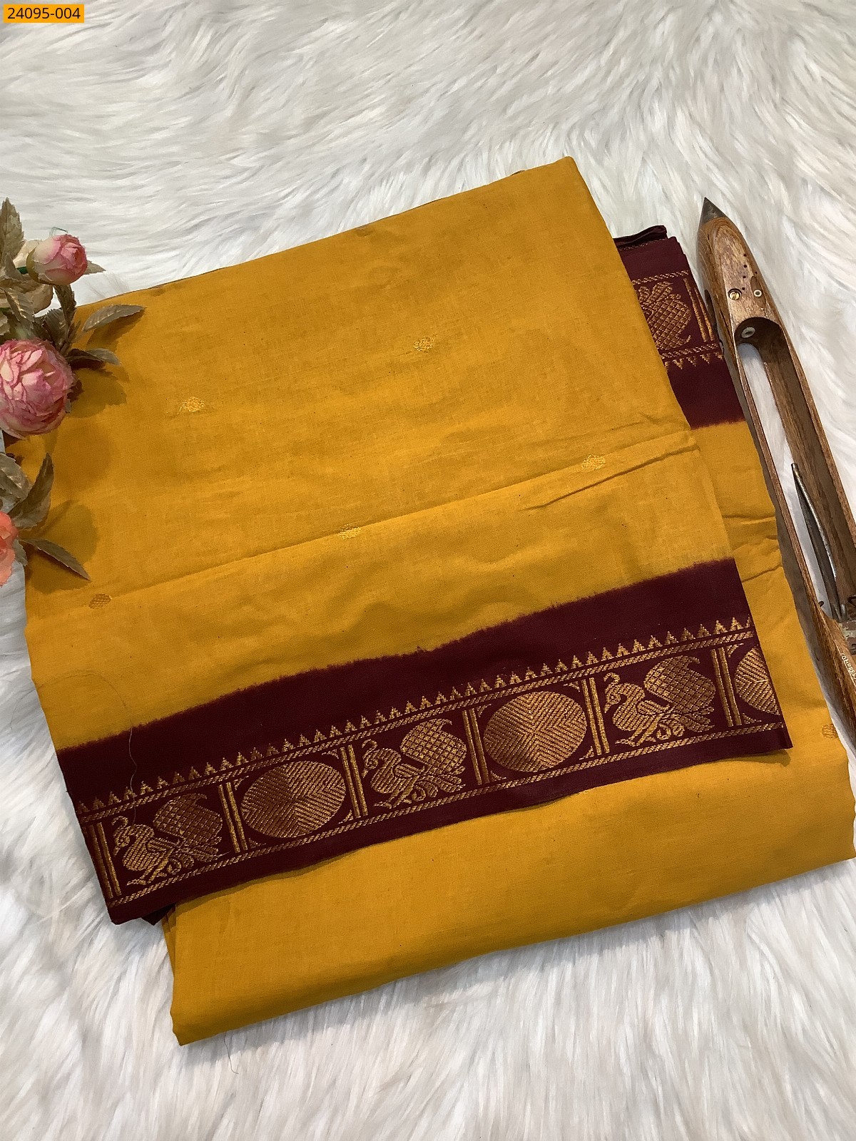 Sungudi Cotton Putta Saree