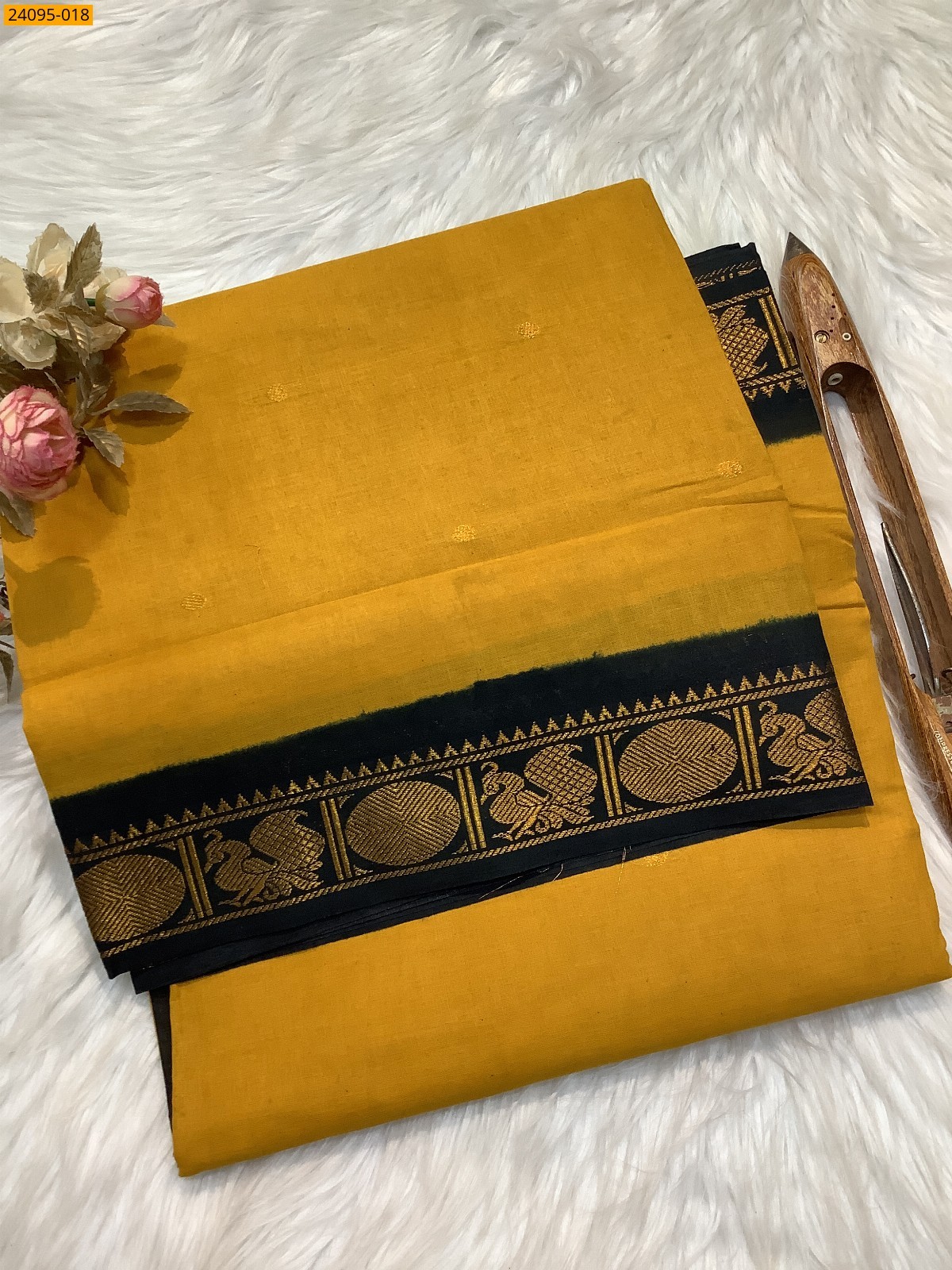 Yellow Sungudi Cotton Putta Saree