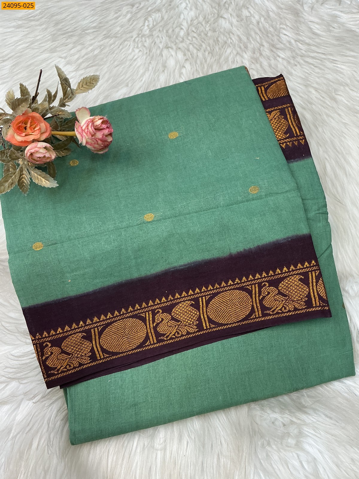 Green Sungudi Cotton Putta Saree