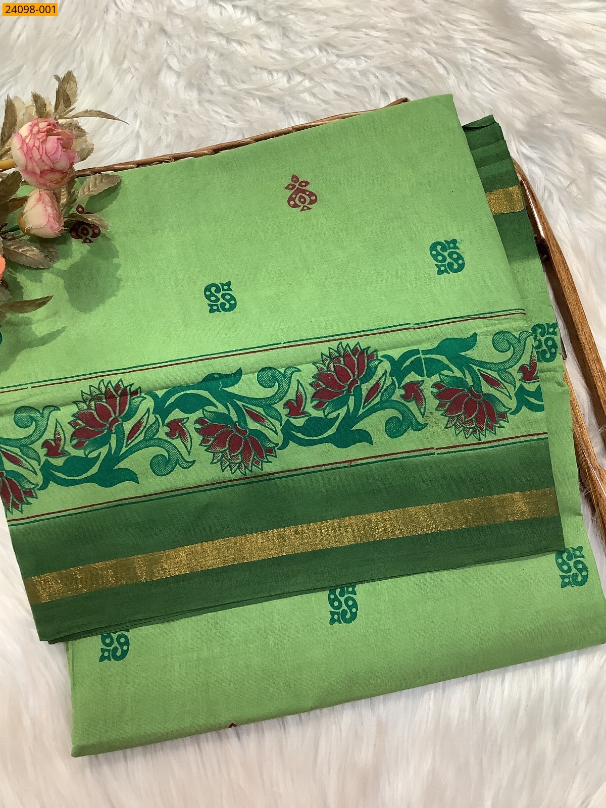 Green Sungudi Cotton printed saree