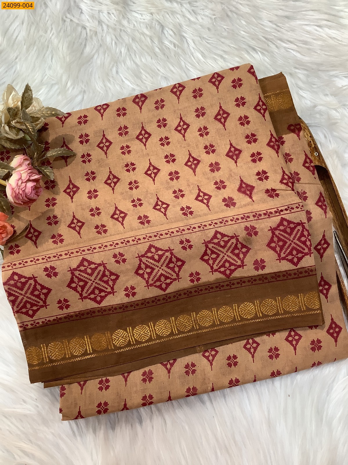 Light brown Sungudi Cotton printed saree