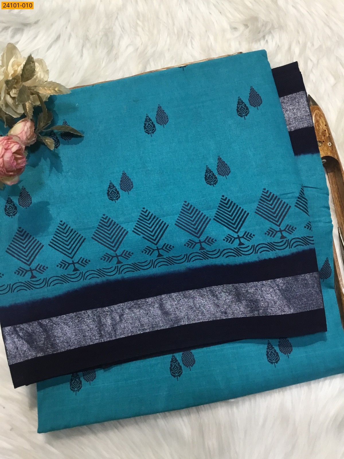 Sungudi Cotton Printed Saree