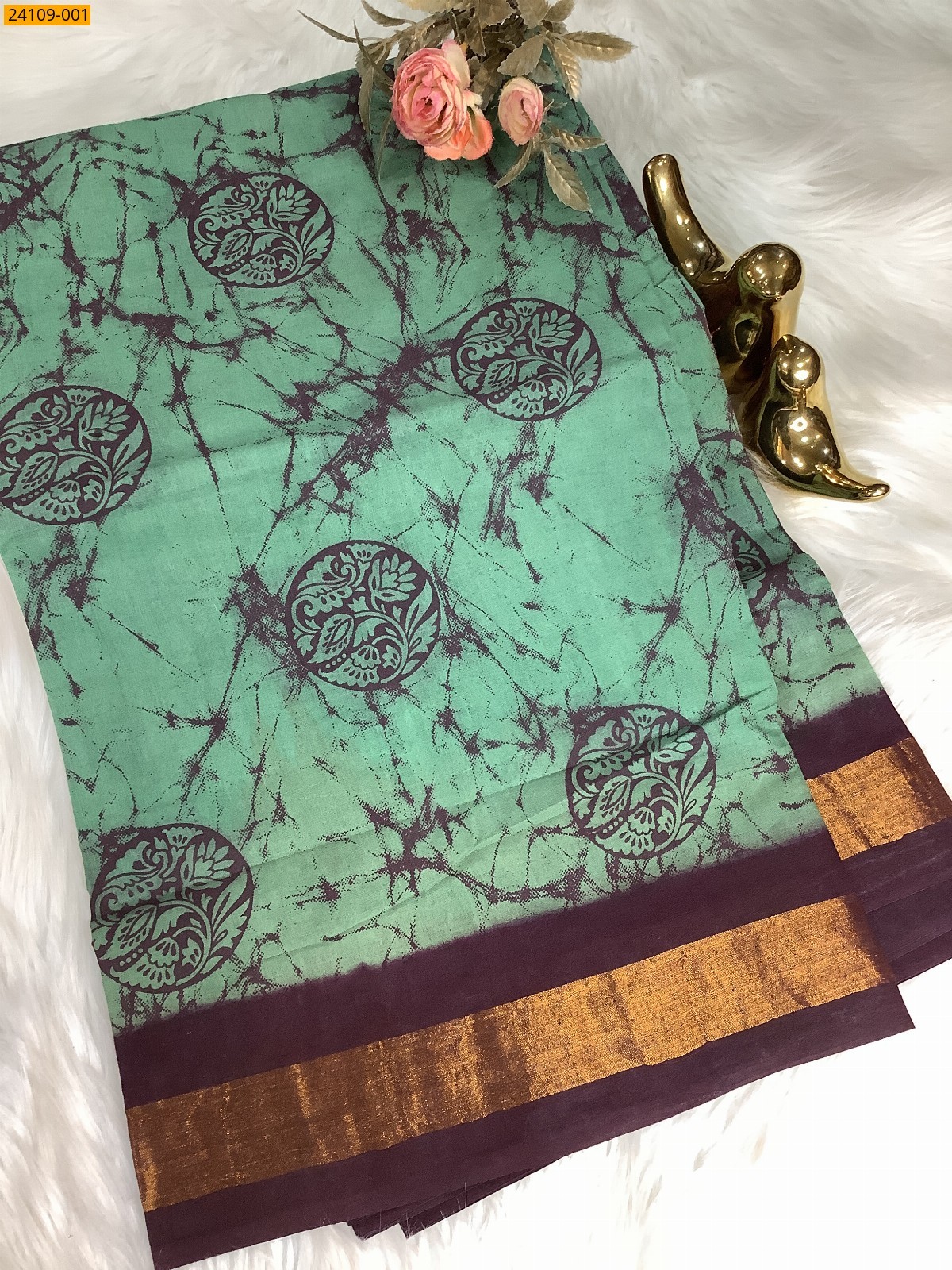Dark Green Sungudi Cotton printed saree