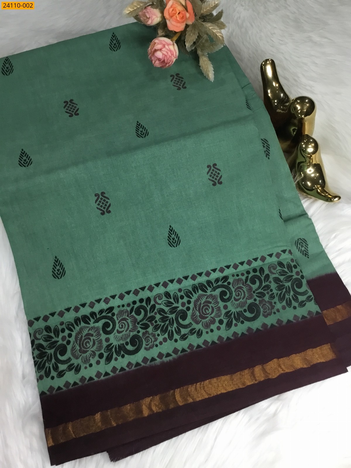 Dark Green Sungudi cotton printed saree