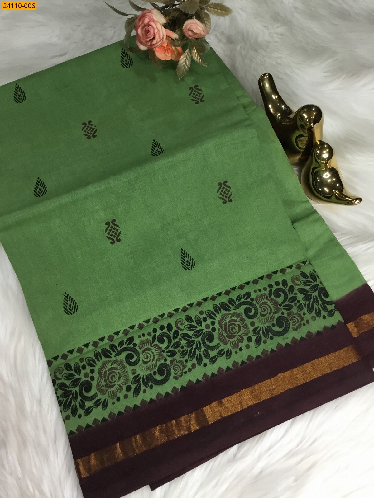 Olive Green Sungudi cotton printed saree