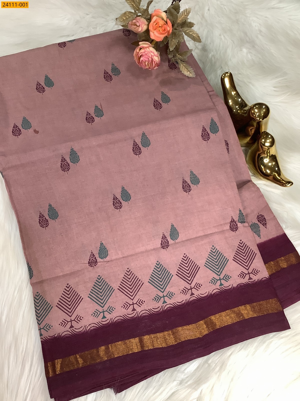 Onion Pink Sungudi Cotton Printed Saree