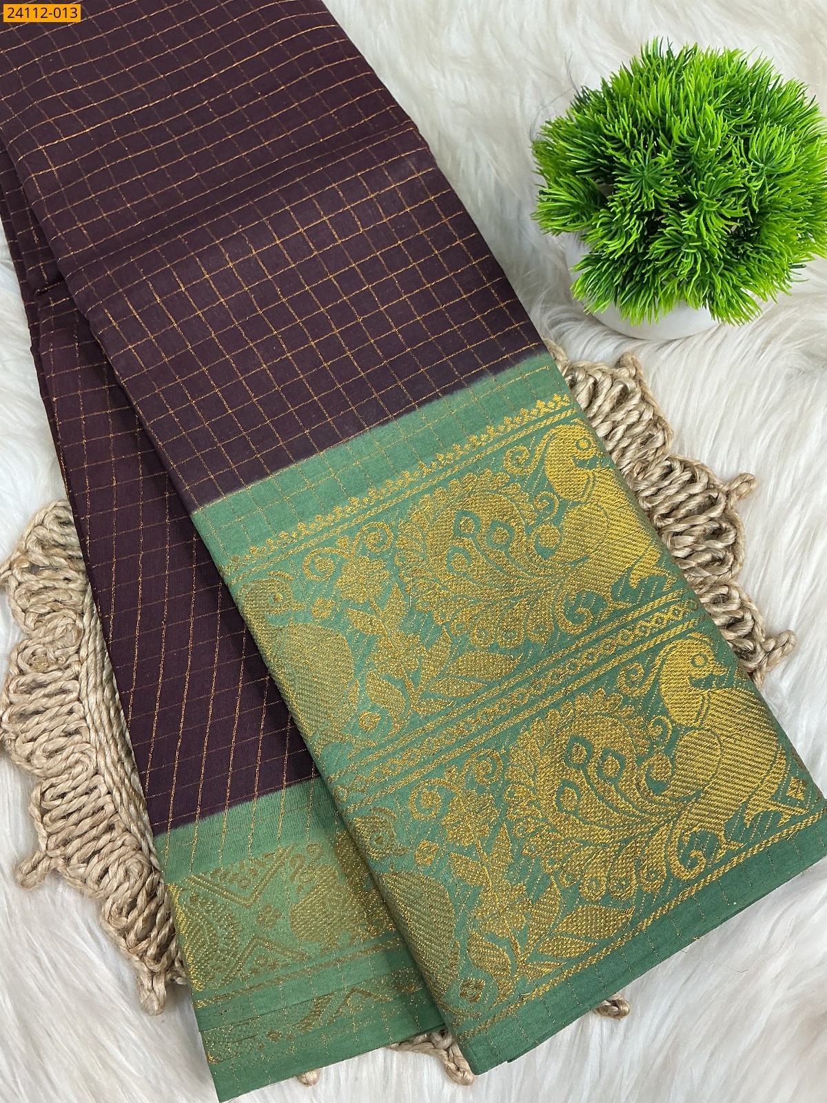 Dark Brown Sungudi Cotton zari kattam Sarees
