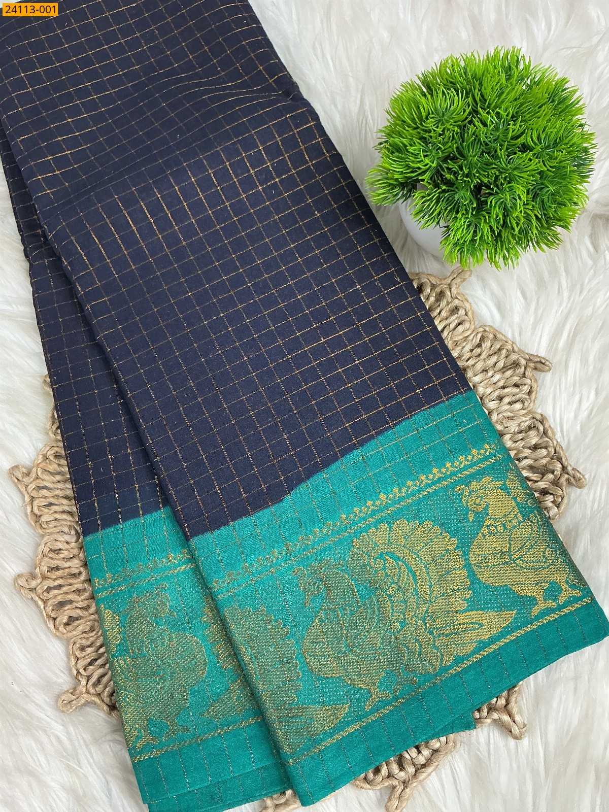 Navy Blue Sungudi Cotton Zari kattam Sarees