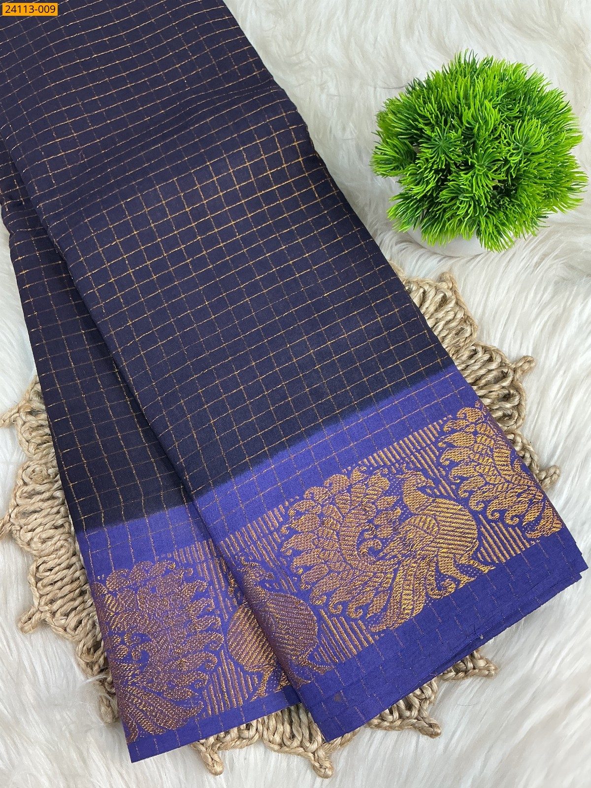 Navy Blue Sungudi Cotton Zari kattam Sarees