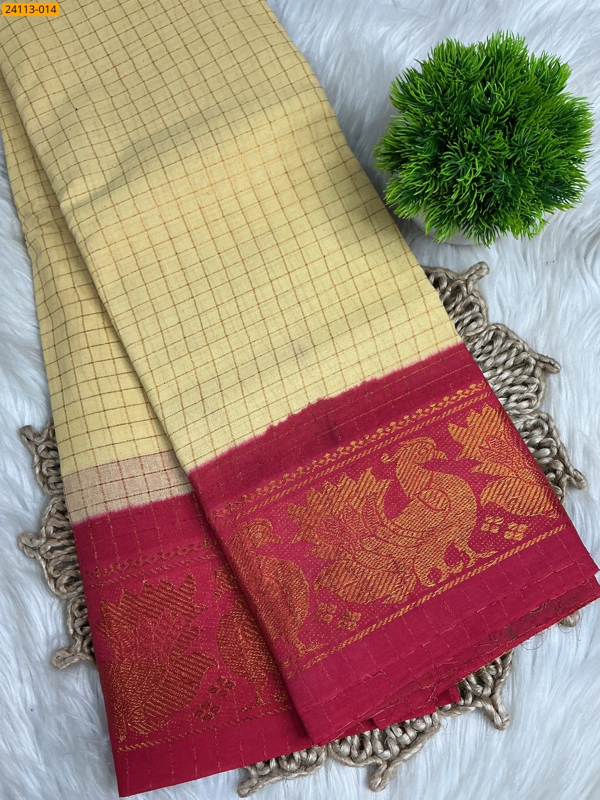 Sungudi Cotton Zari kattam Sarees