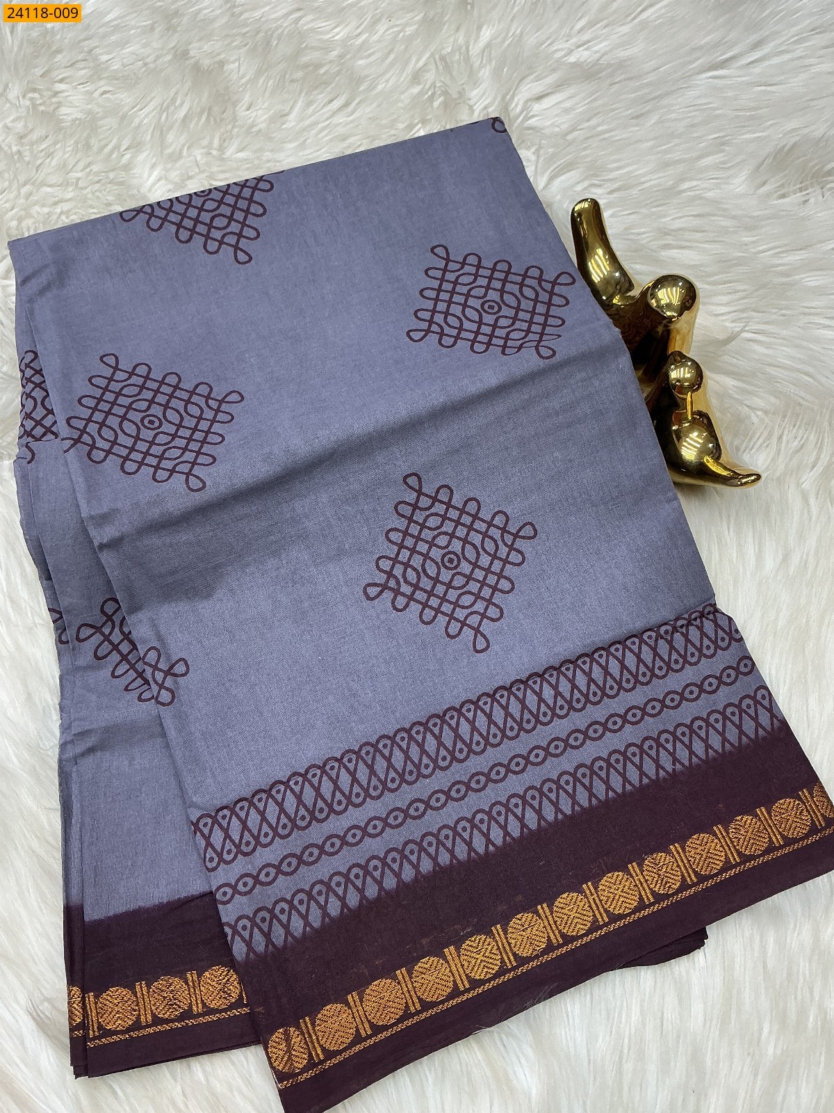 Grey Sungudi Cotton Printed Saree