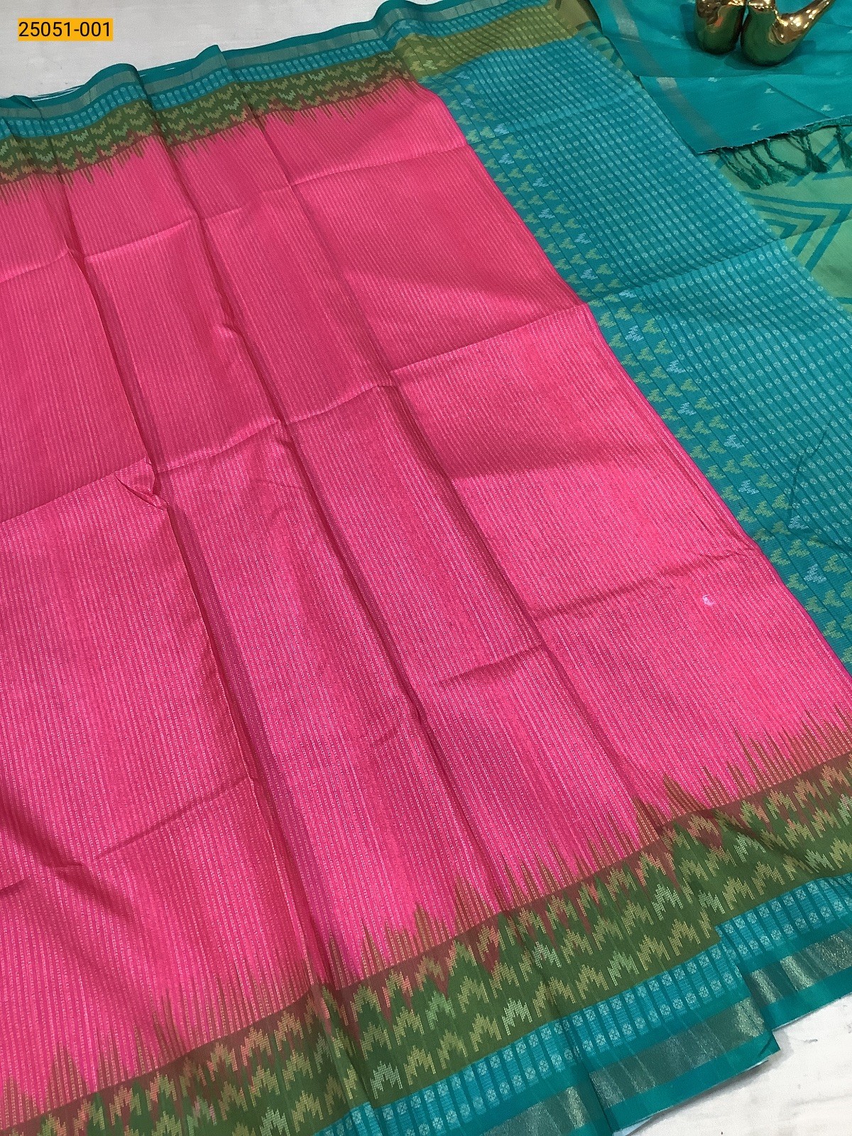 Pink Vaira Oosi Fancy Silk Saree