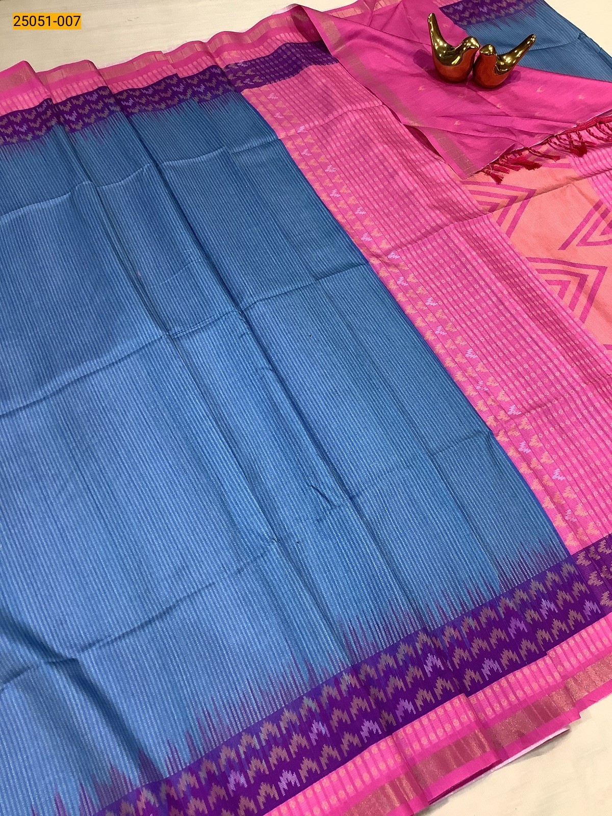 Dark Blue Vaira Oosi Fancy Silk Saree