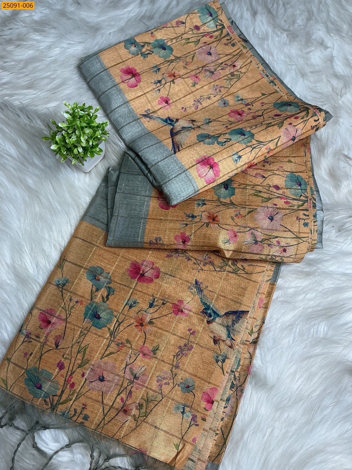 Gray Fancy Chanderi Checked Silk Saree