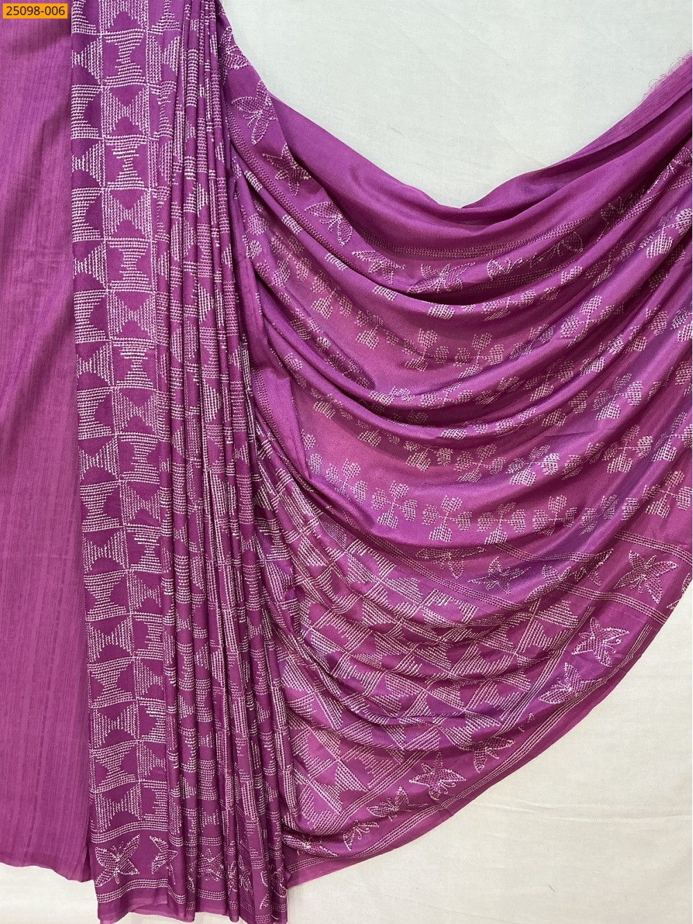 Magenta Malbari Crepe Silk Printed Sarees Magenta Malbari Crepe Silk Printed Sarees